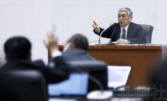 线下配资:左手宫本武藏 右手津巴布韦