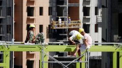 配资操作注意事项-长跑型赛道型稳健型基金如何配置？