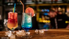 实体配资公司-预调酒龙头百润股份盈利下滑 股价一年跌掉70% RIO不香了？